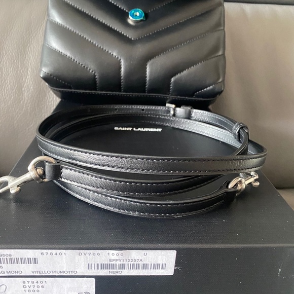 YSL Loulou Toy - Picture 13 of 14